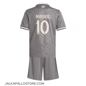 Real Madrid Luka Modric #10 Kolmaspaita Lapsille 2024-25 Lyhythihainen (+ shortsit)